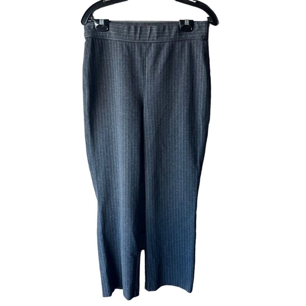 JONES & CO Gray Pinstriped Pants M Straight Leg Stretch Business Casual Elastic